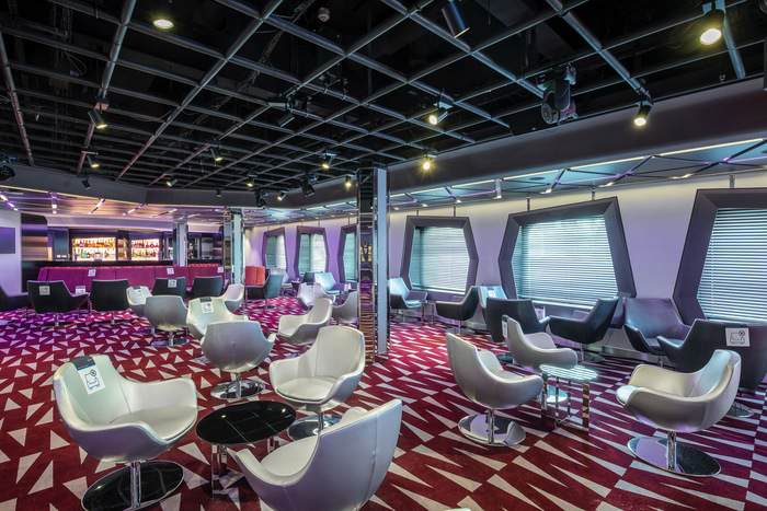 MSC Cruises MSC Virtuosa TV Studio & Bar ©MSC Rights 1.jpg